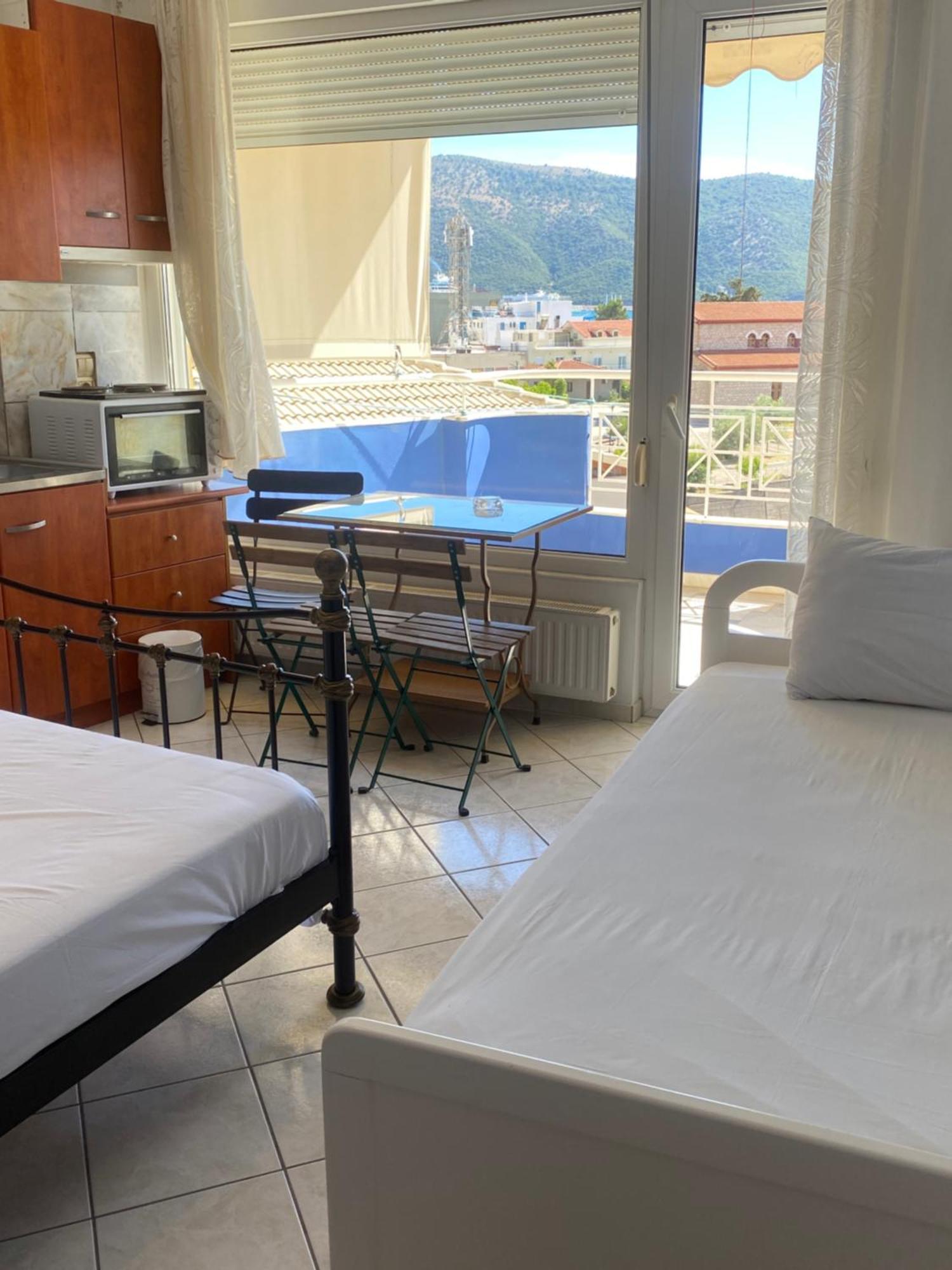 Maria'S Roomstudios Apartments Flats To Let Seaside Heart City Chantzara Spyropoulos Ηγουμενίτσα Εξωτερικό φωτογραφία